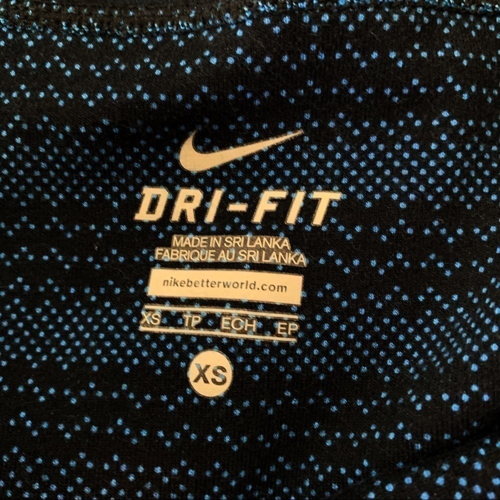 NIKE DRI-FIT Cropped Leggings - Picture 4 of 5